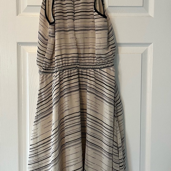 Banana Republic Dress, size 0 - Picture 2 of 6